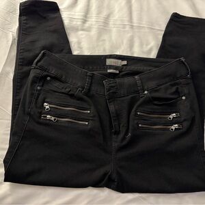 Torrid Black Skinny Jeans with Zipper Accents